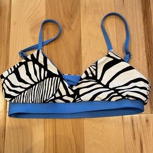 Splendid sports bra or swim top bikini